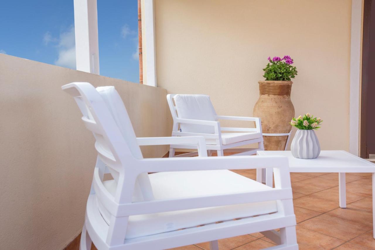 Cala Di Ponente Hotel