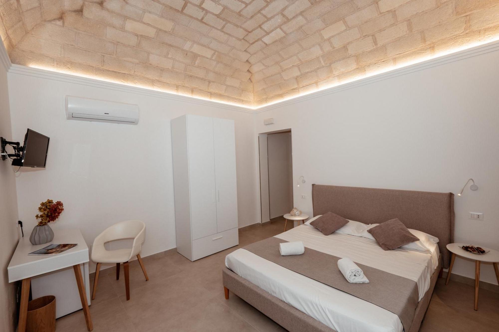 Cala Di Ponente Hotel Castelluzzo