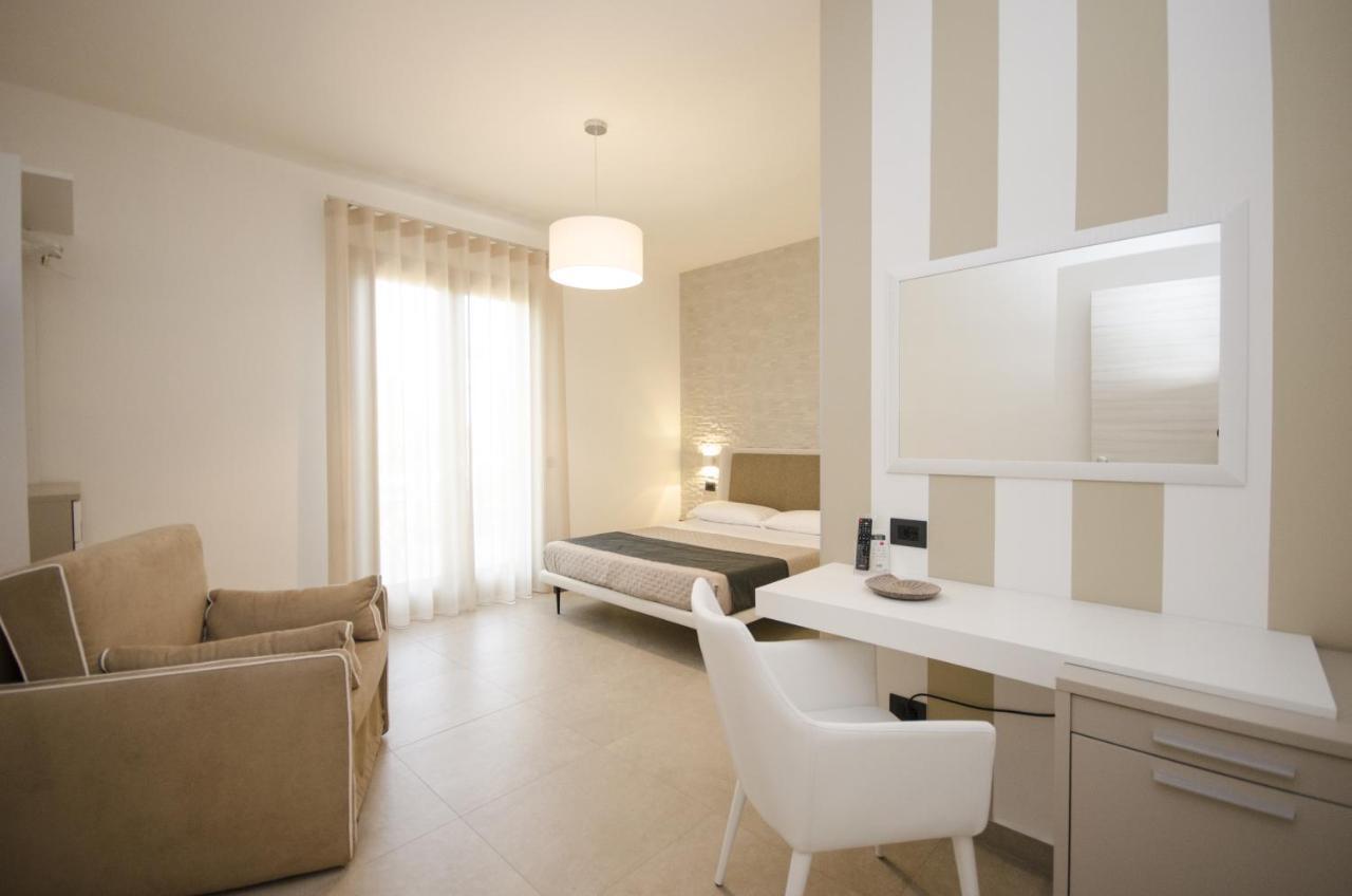 Hotel Cala Di Ponente Castelluzzo